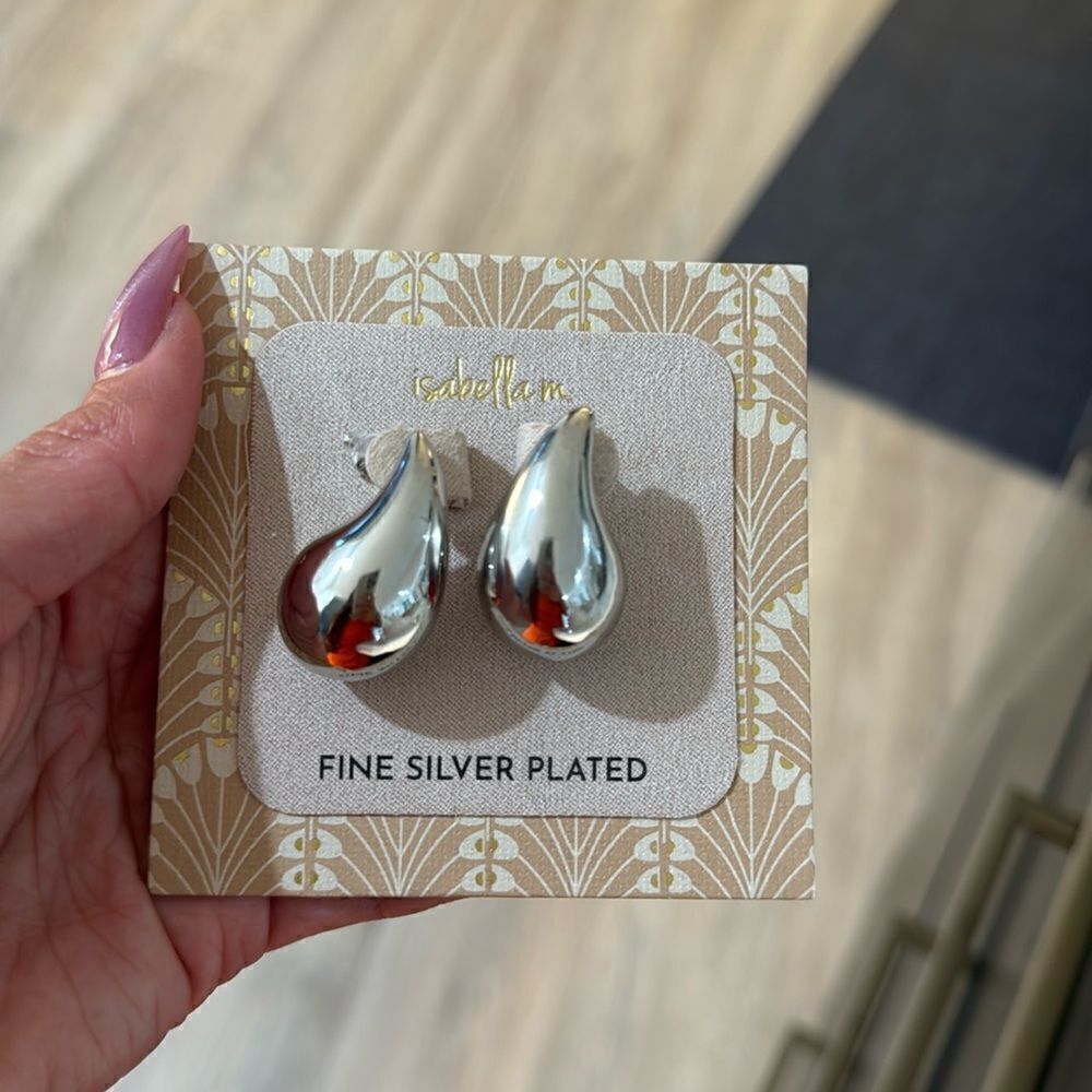 Isabella M earrings
